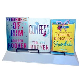 C.Hoover Reminders of Him & Confess-S.Kinsella Shopaholic & Baby Paperbacks.